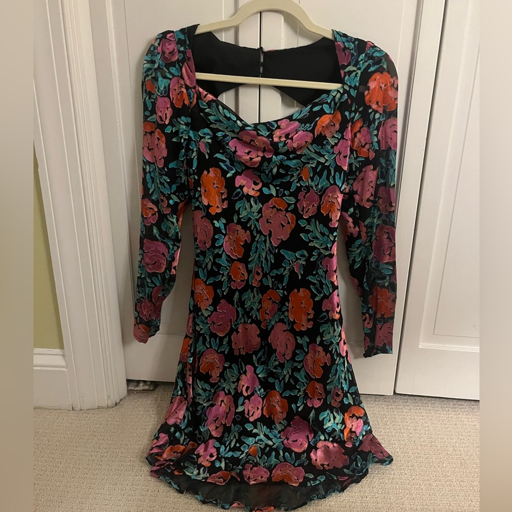 ASTR the label patterned mini dress